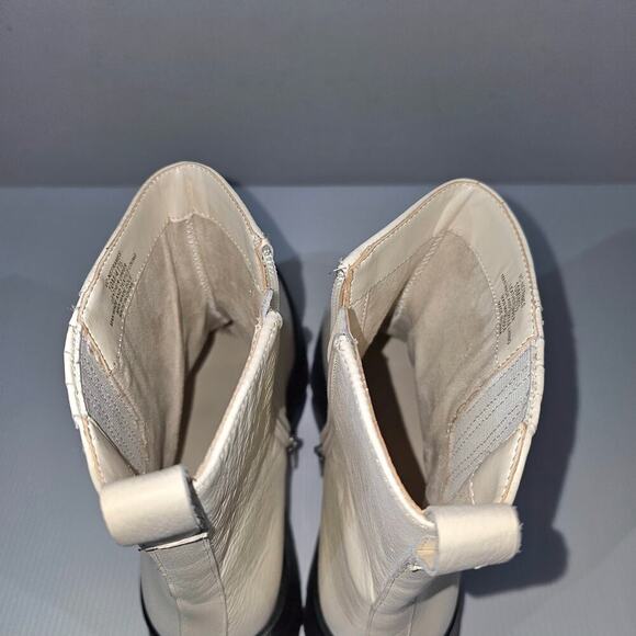 NEW Vince Camuto Neframes Ankle Boot Women 10 Cream Leather Chunky Sole Platform - Picture 11 of 16